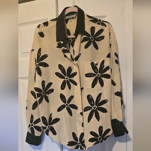 Vintage Adrianna Papell Black and Cream Floral Button Down Shirt